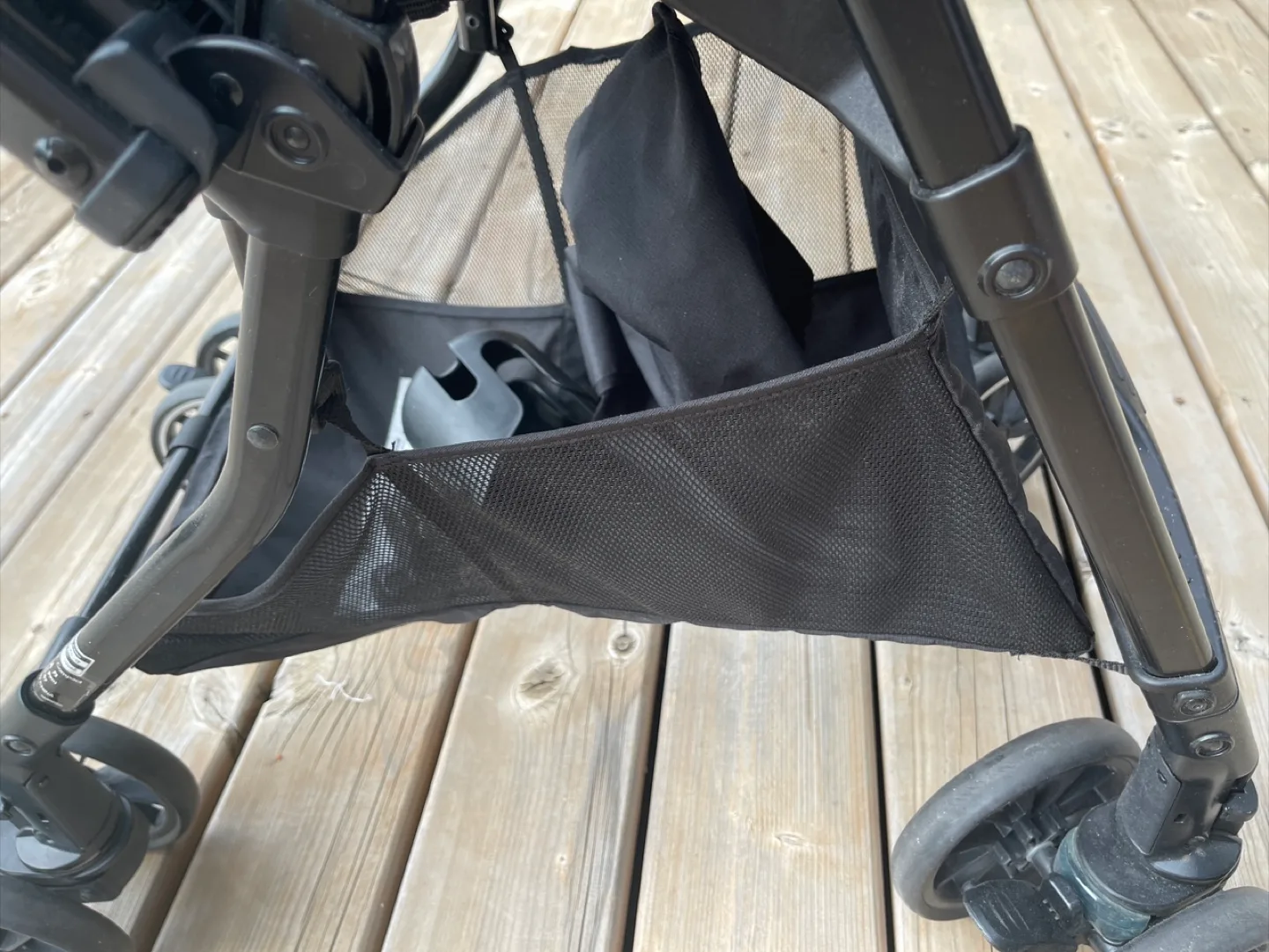 Combi Stroller - Light weight & Foldable image indicator(6)