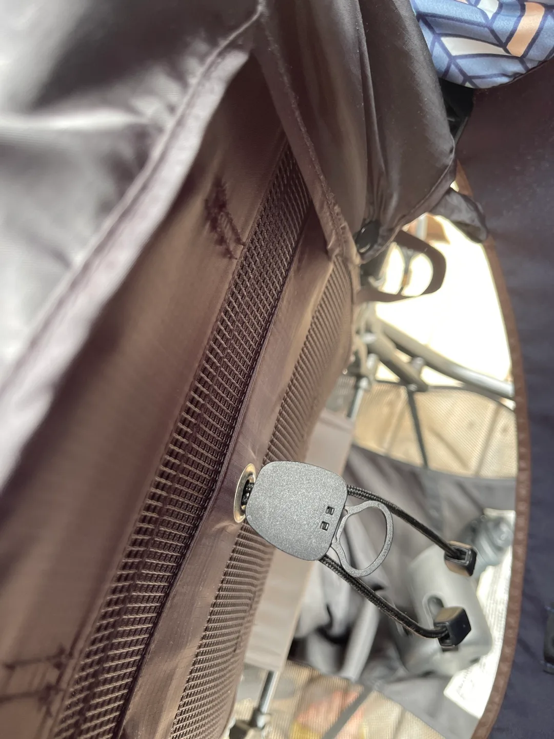 Combi Stroller - Light weight & Foldable image indicator(7)