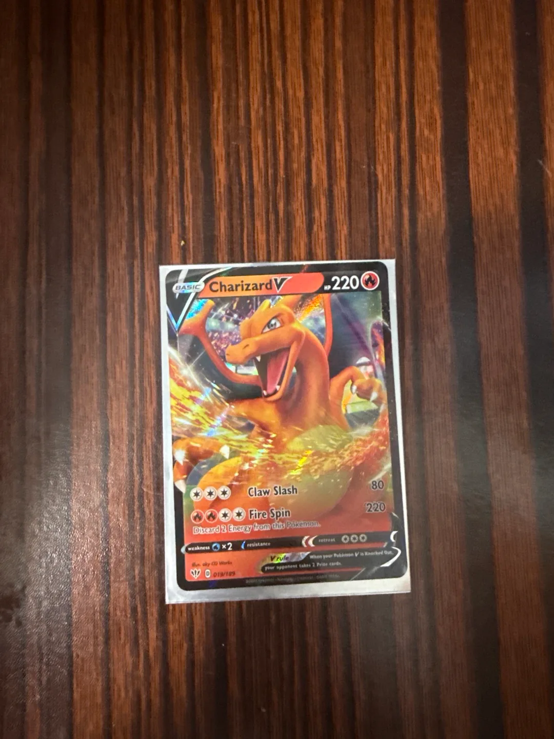 Charizard V Pokemon Card thumbnail
