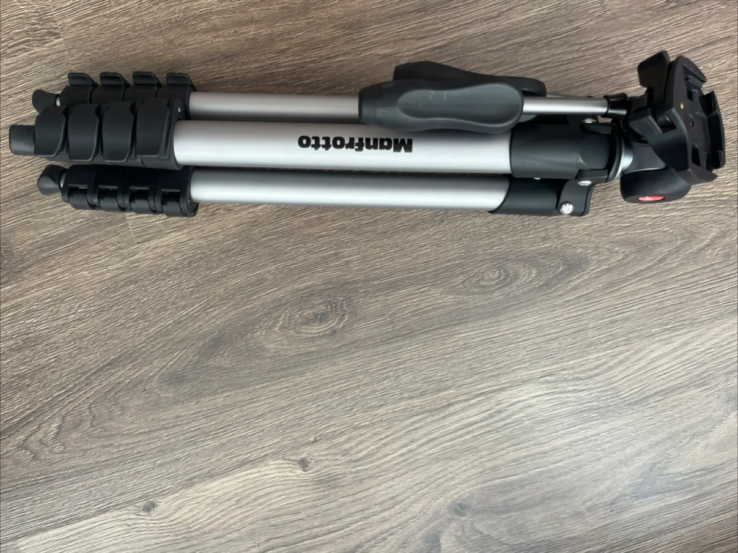 Manfrotto Compact Advanced Tripod image indicator(6)