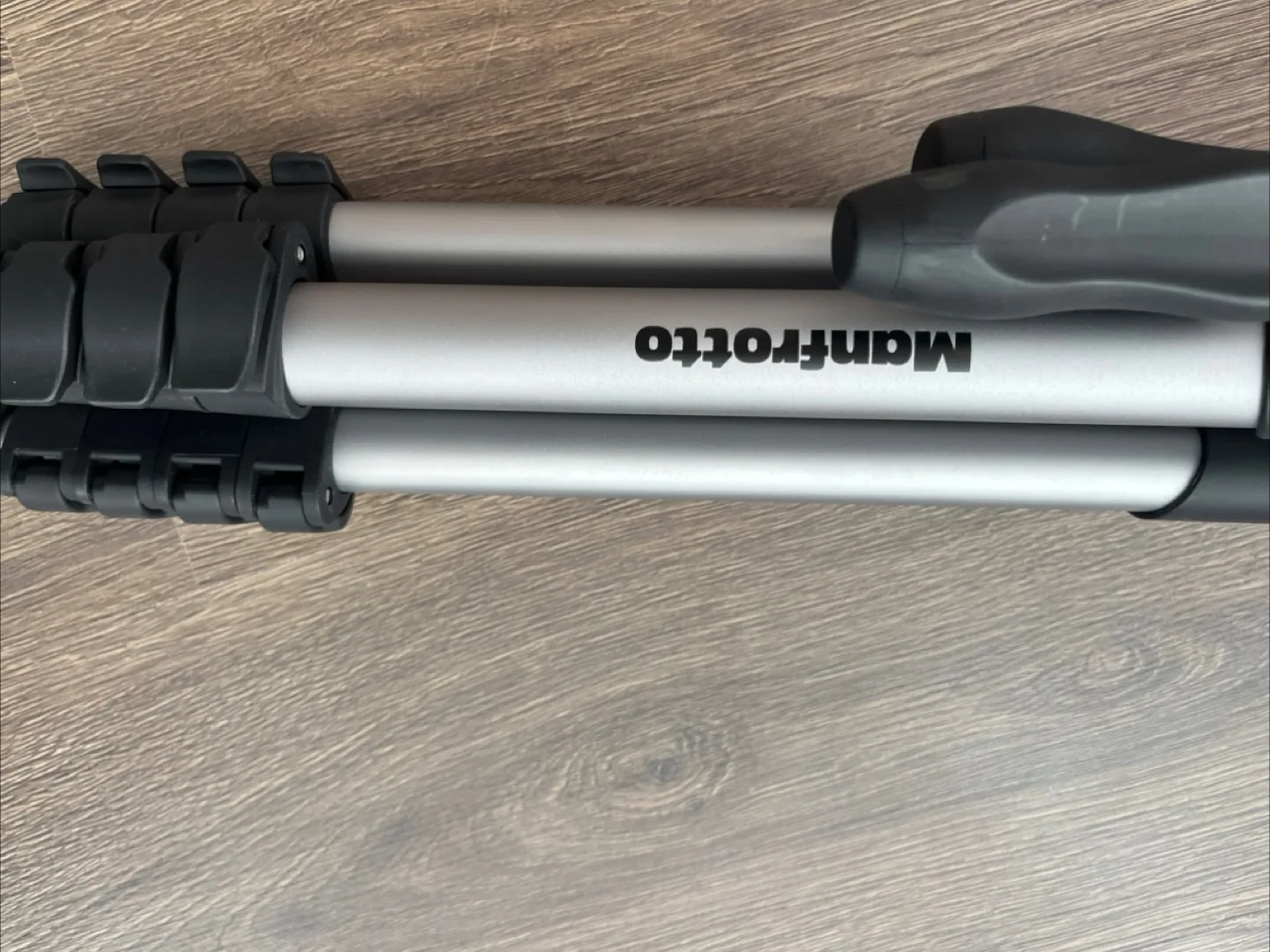 Manfrotto Compact Advanced Tripod image indicator(5)