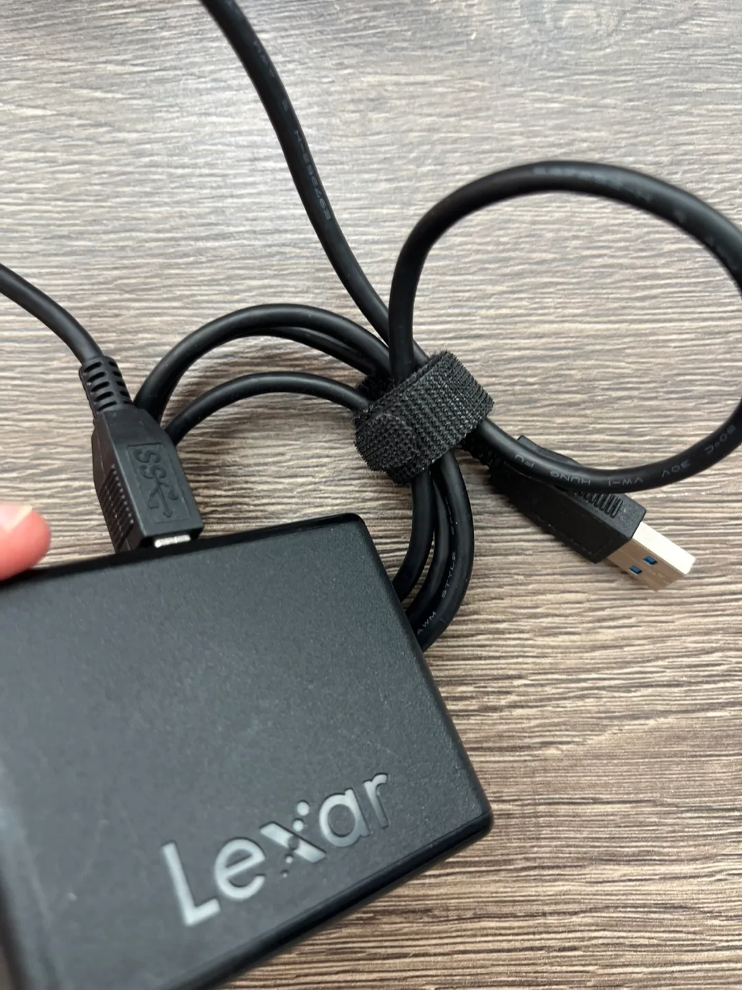 Lexar Professional Workflow SR1 Reader image indicator(2)