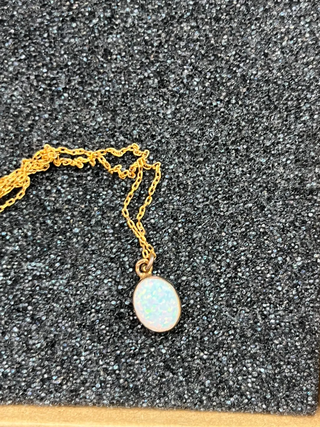 Handmade Gold Necklace with Opal Pendant image indicator(3)