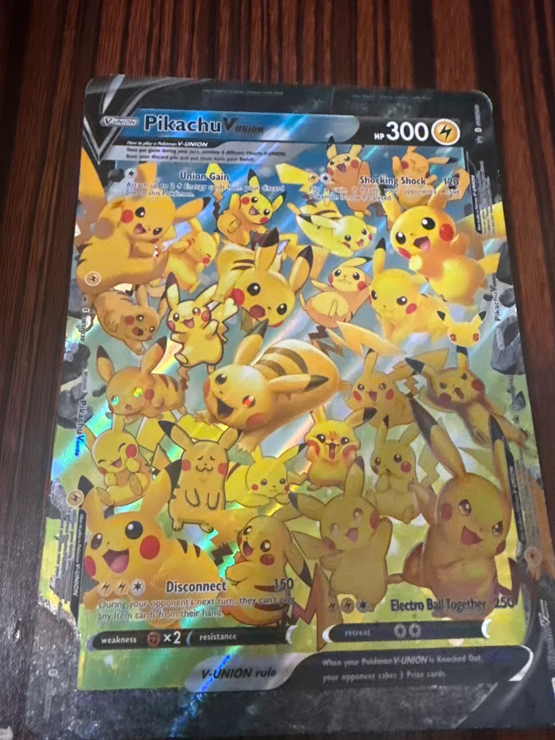 Pikachu V-UNION Pokemon Card thumbnail