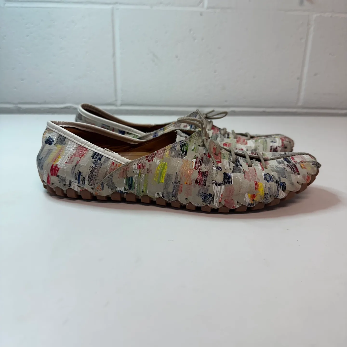 Volks Walkers Women’s Comfort Lace- – Multicolor Abstract thumbnail