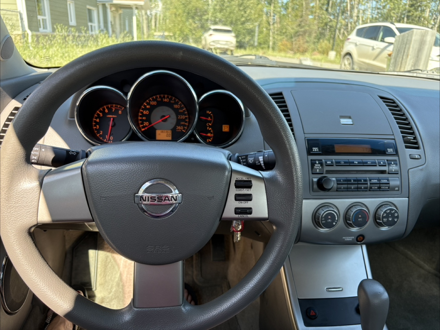 2005 Nissan Altima 4 dr. Sedan. 3.5L V6 - photo 4