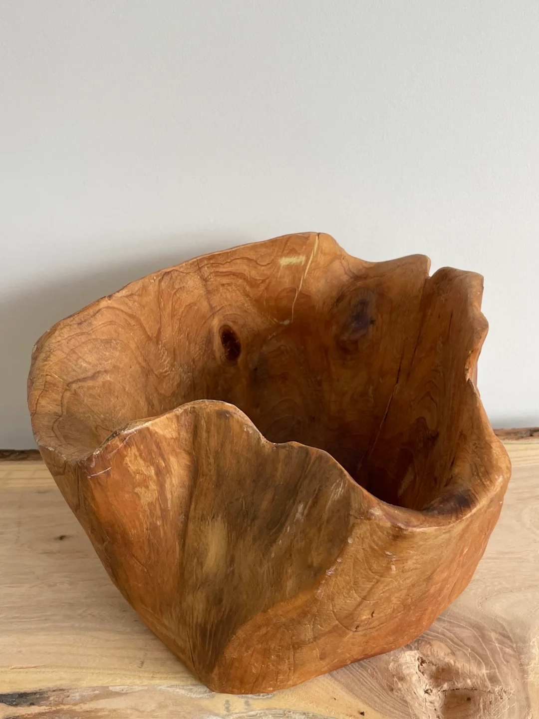 Unique Wooden Root Bowl image indicator(2)