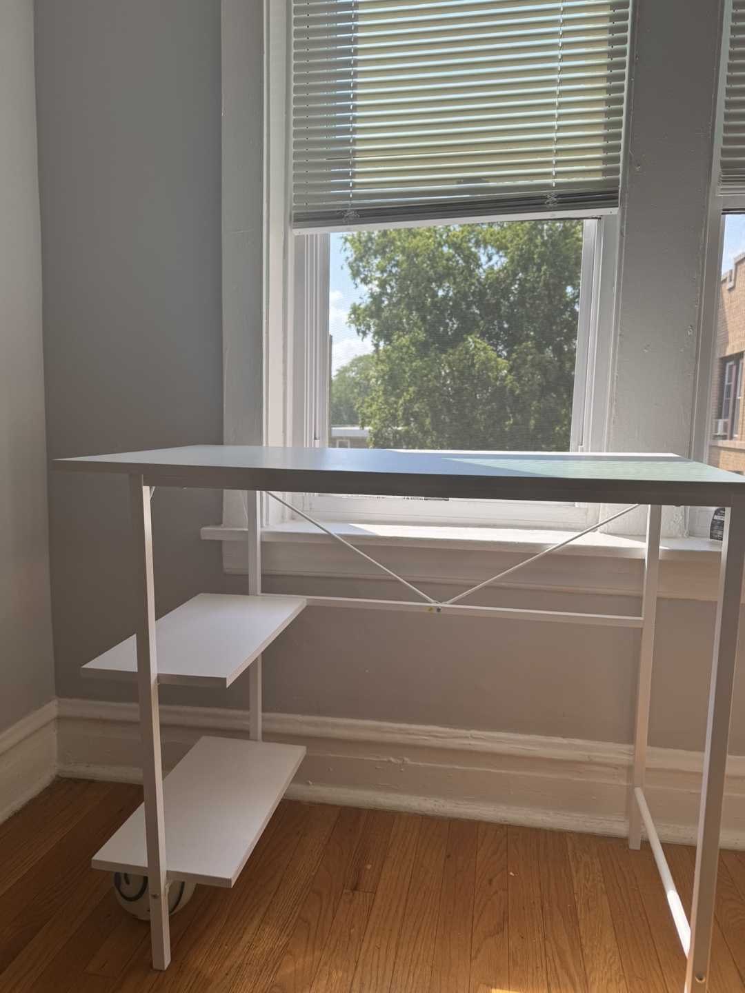 White Desk with Shelves - photo 3