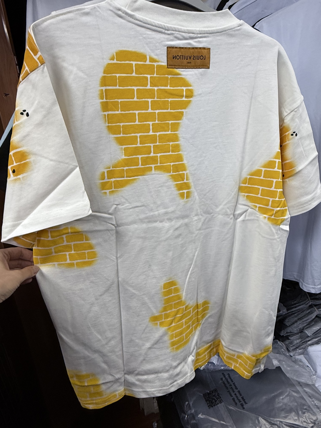 Men T shirt  Brick Print Tee - photo 2
