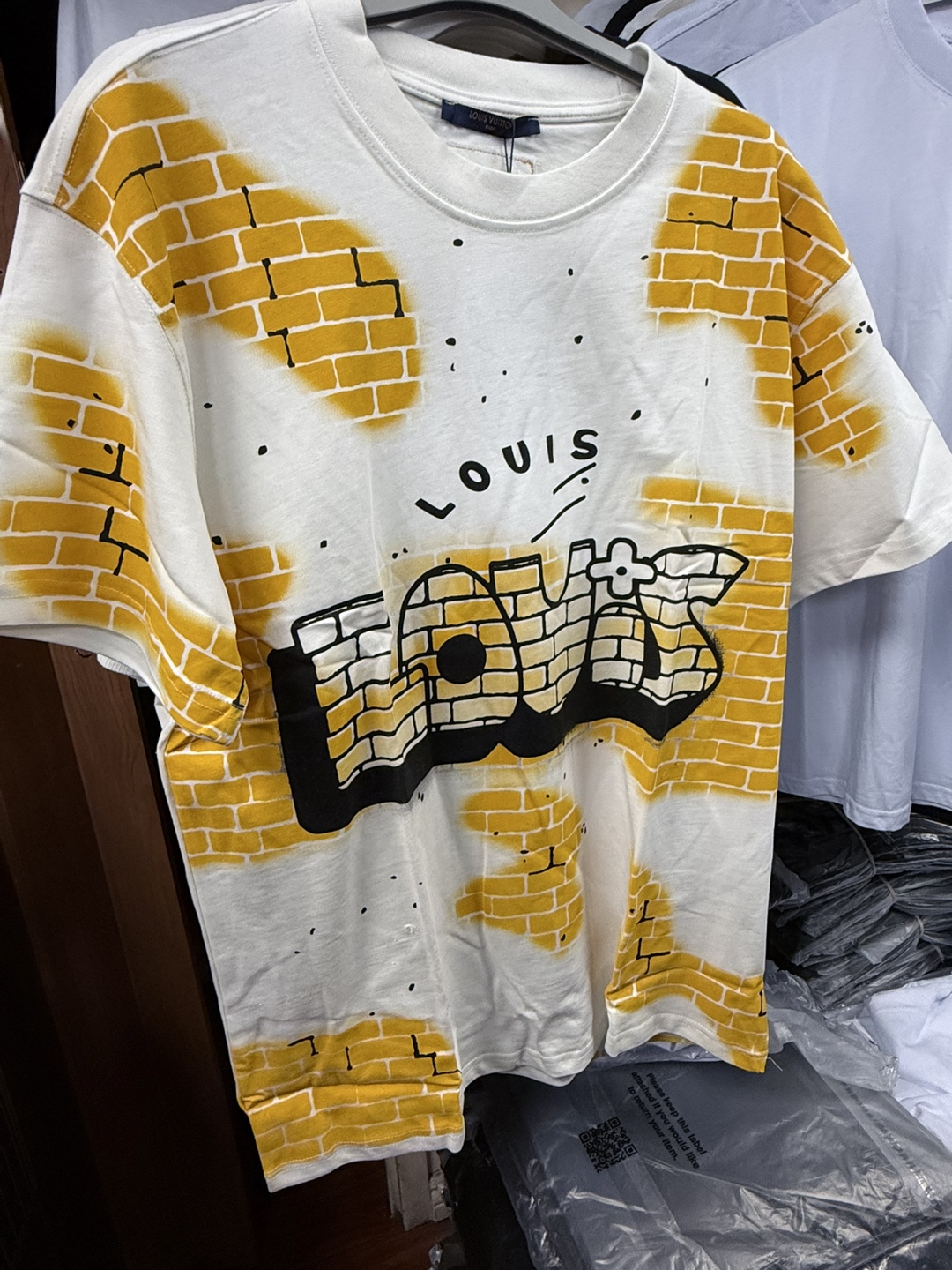 Men T shirt  Brick Print Tee