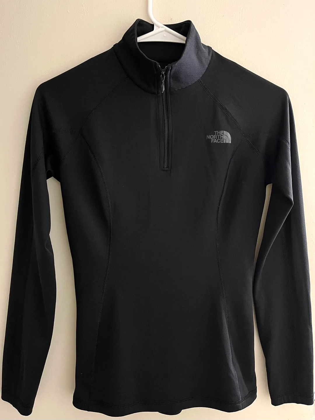 North Face long sleeve shirt women XS thumbnail