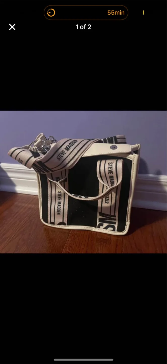 Steve Madden Tote Bag - Black & White image indicator(2)