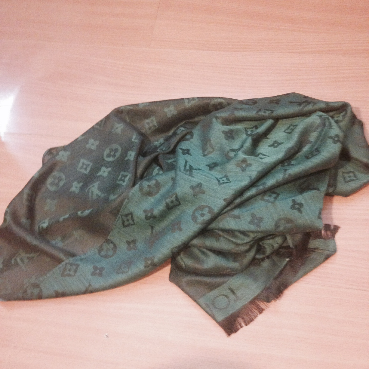 Louis Vuitton Shawl