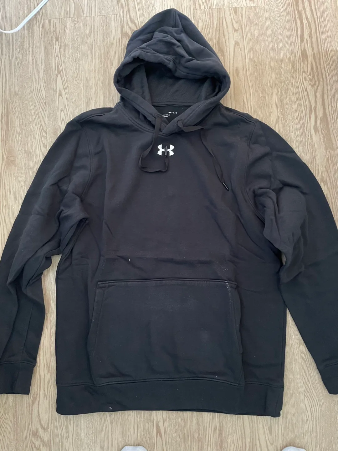 Under Armour Black Hoodie - Size M thumbnail