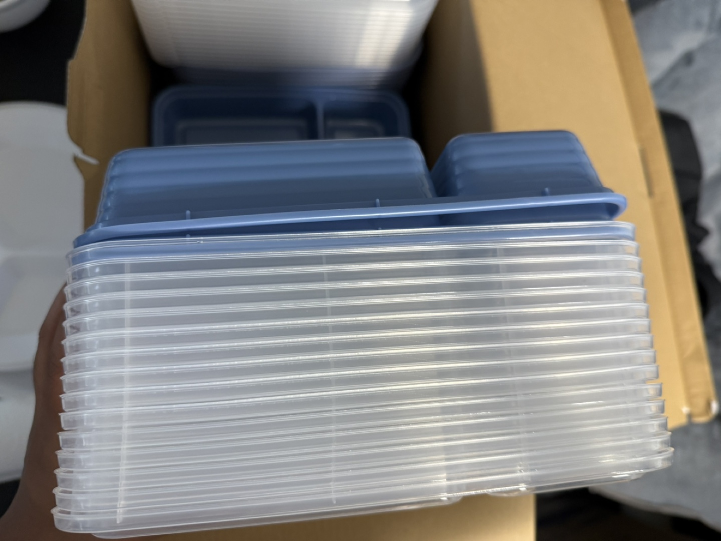 90 piece food containers - photo 5
