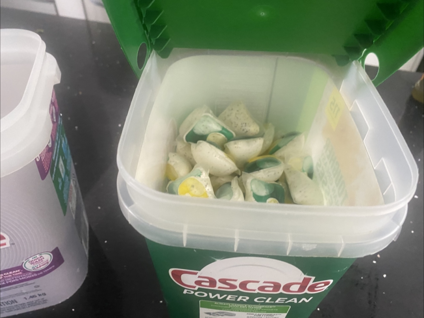 Cascade Platinum Plus Dishwasher Pods - photo 3