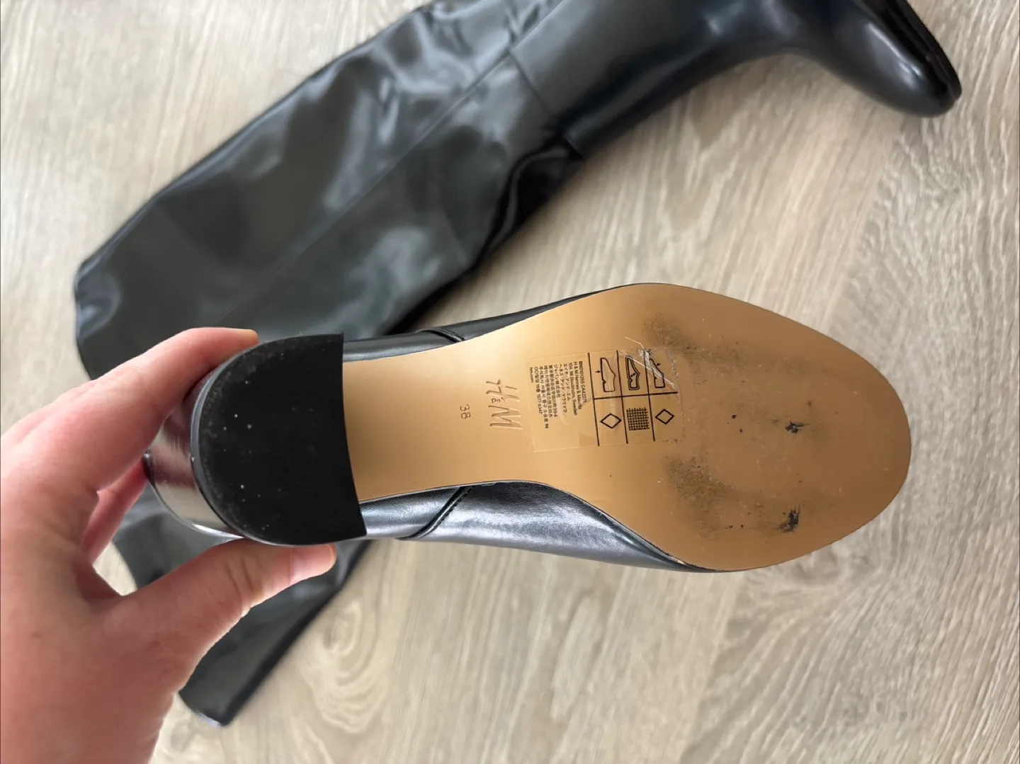 H&M Black Knee High Boots - Size 38 image indicator(2)