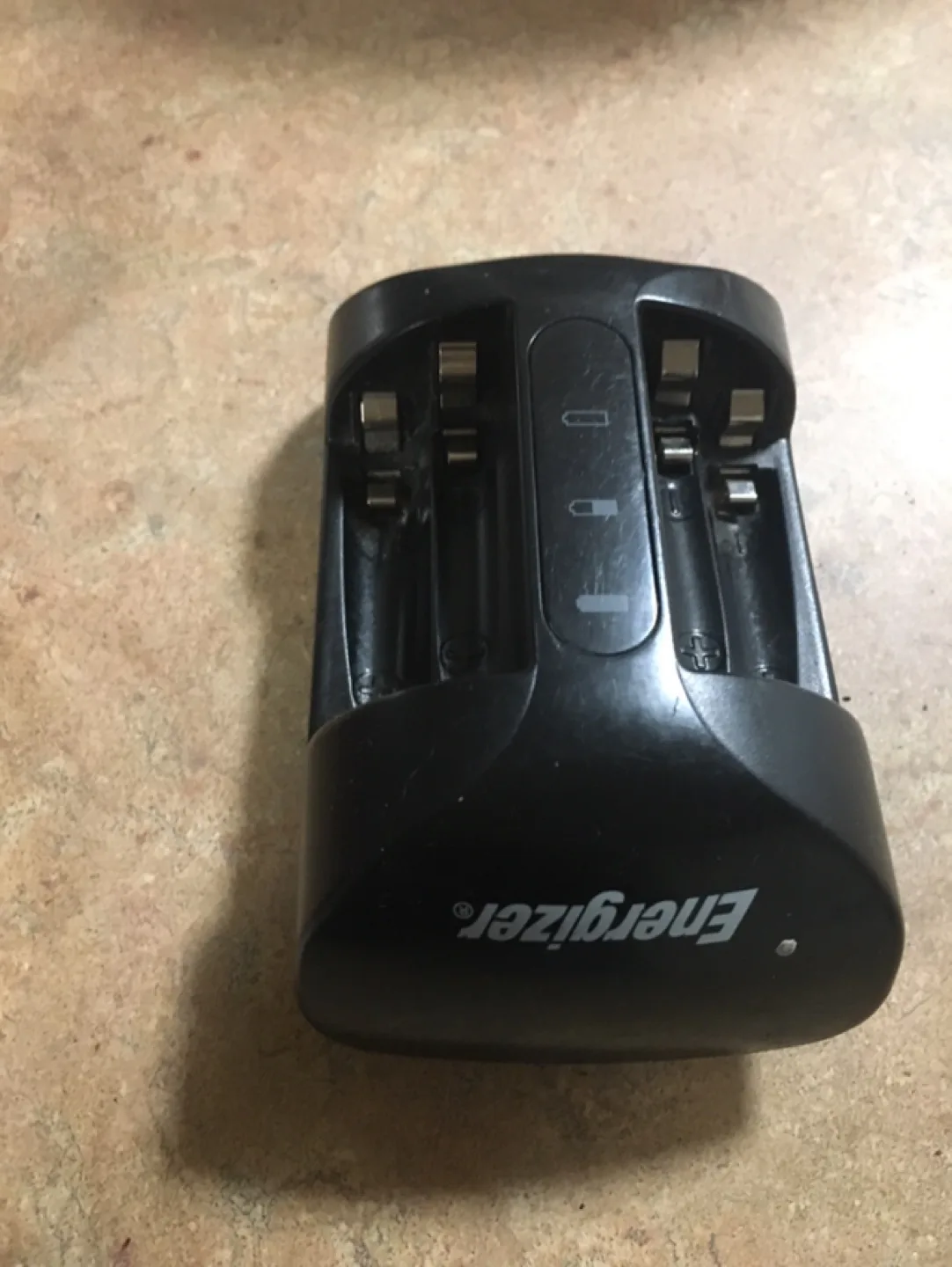 Energizer NiMH Battery Charger thumbnail