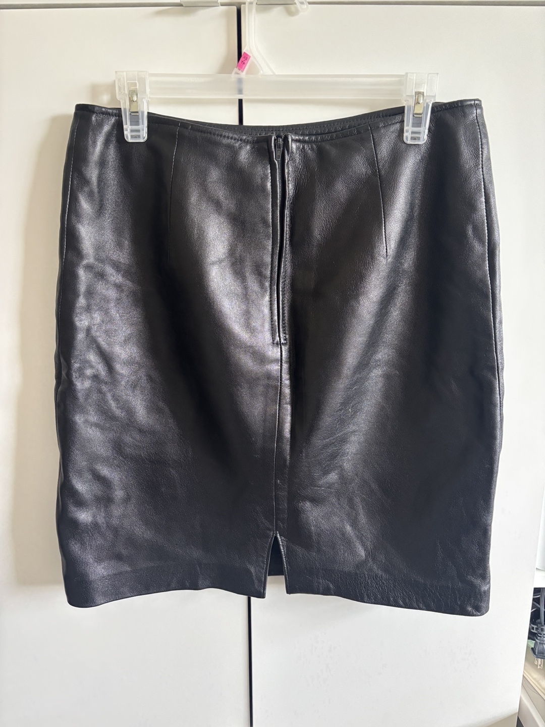 Danier Black Leather Skirt Size 12 - photo 2