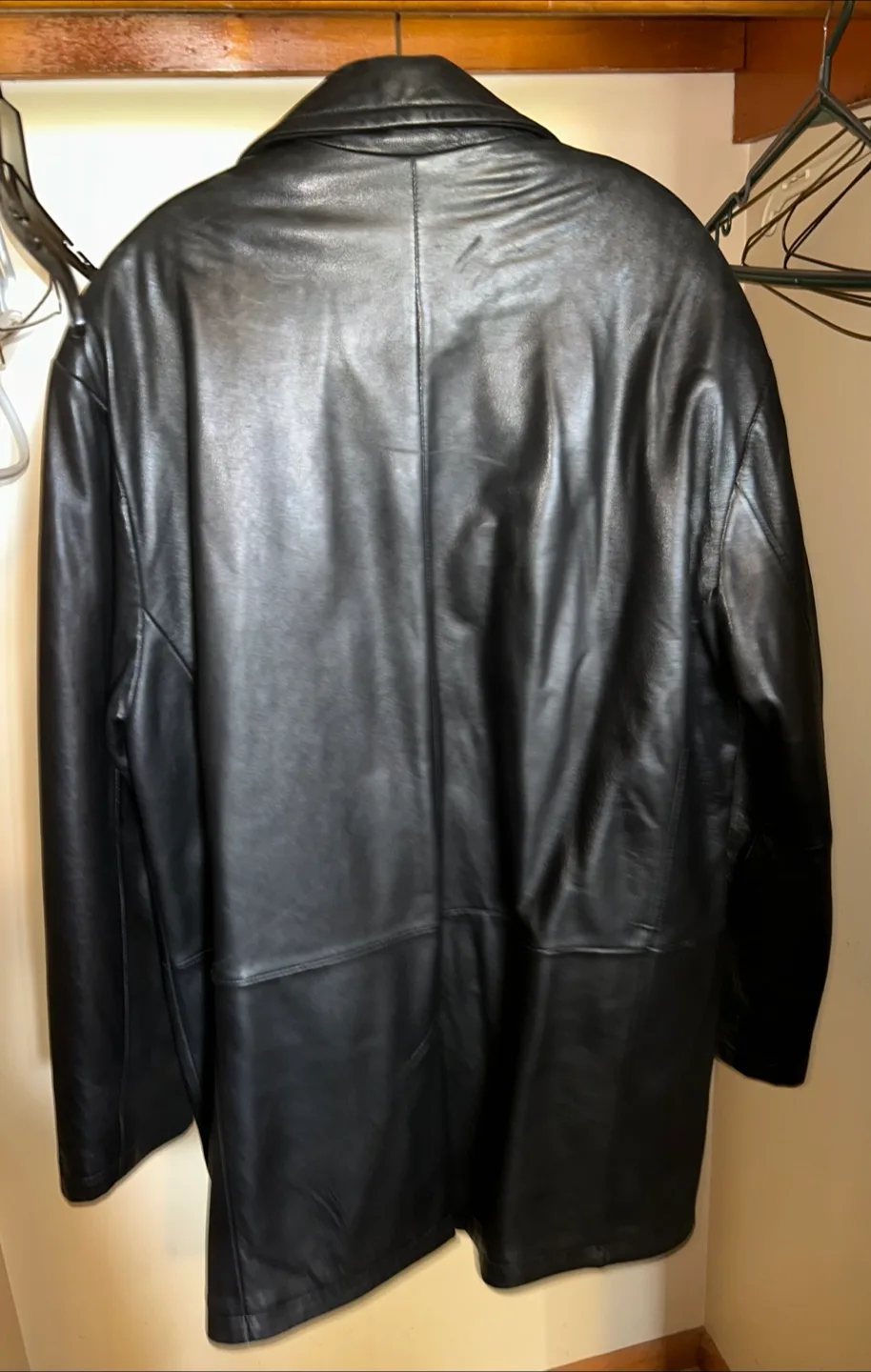 JIM&MARYLOU Black Leather Coat image indicator(3)