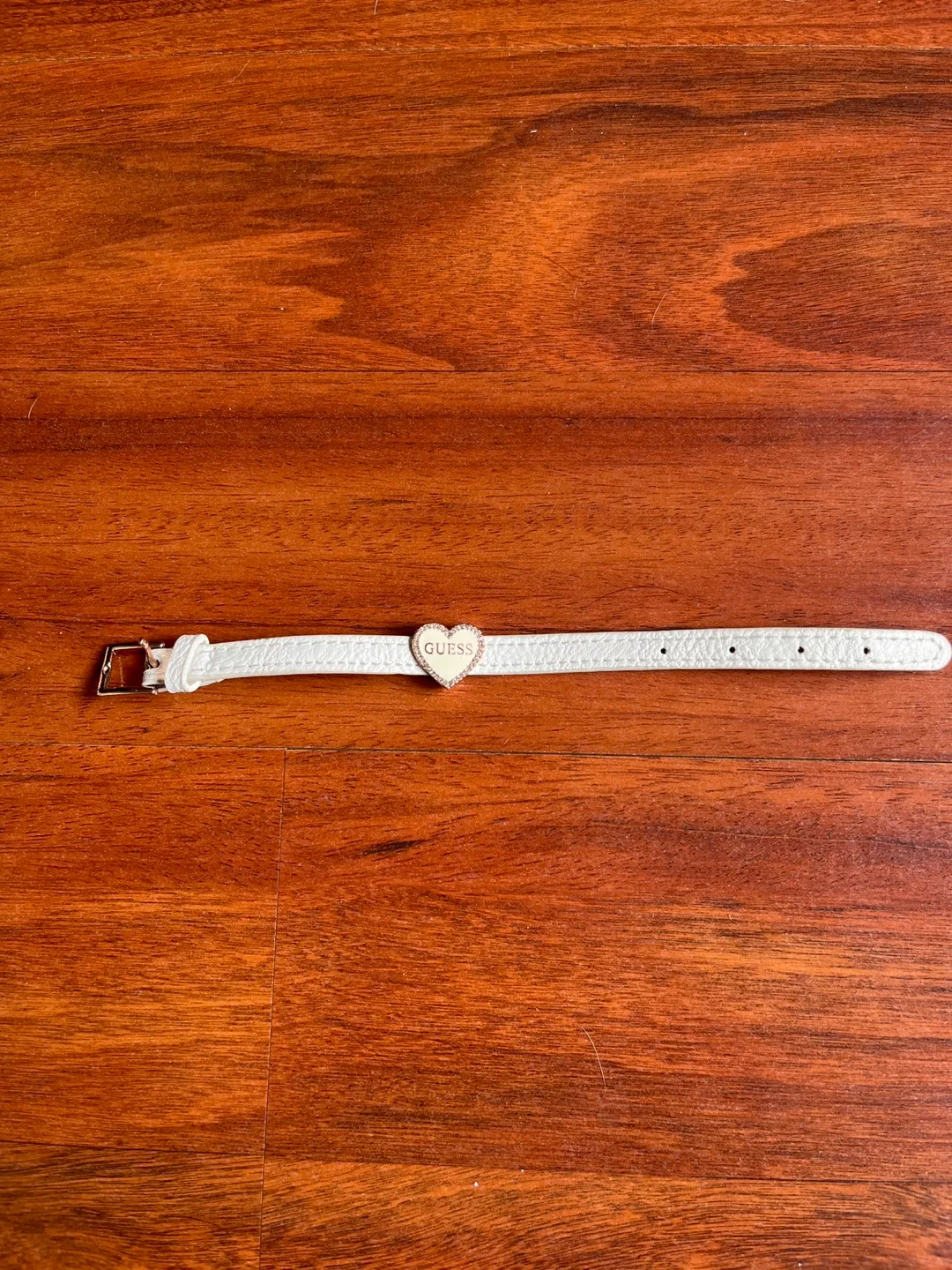 Guess White Heart Bracelet thumbnail