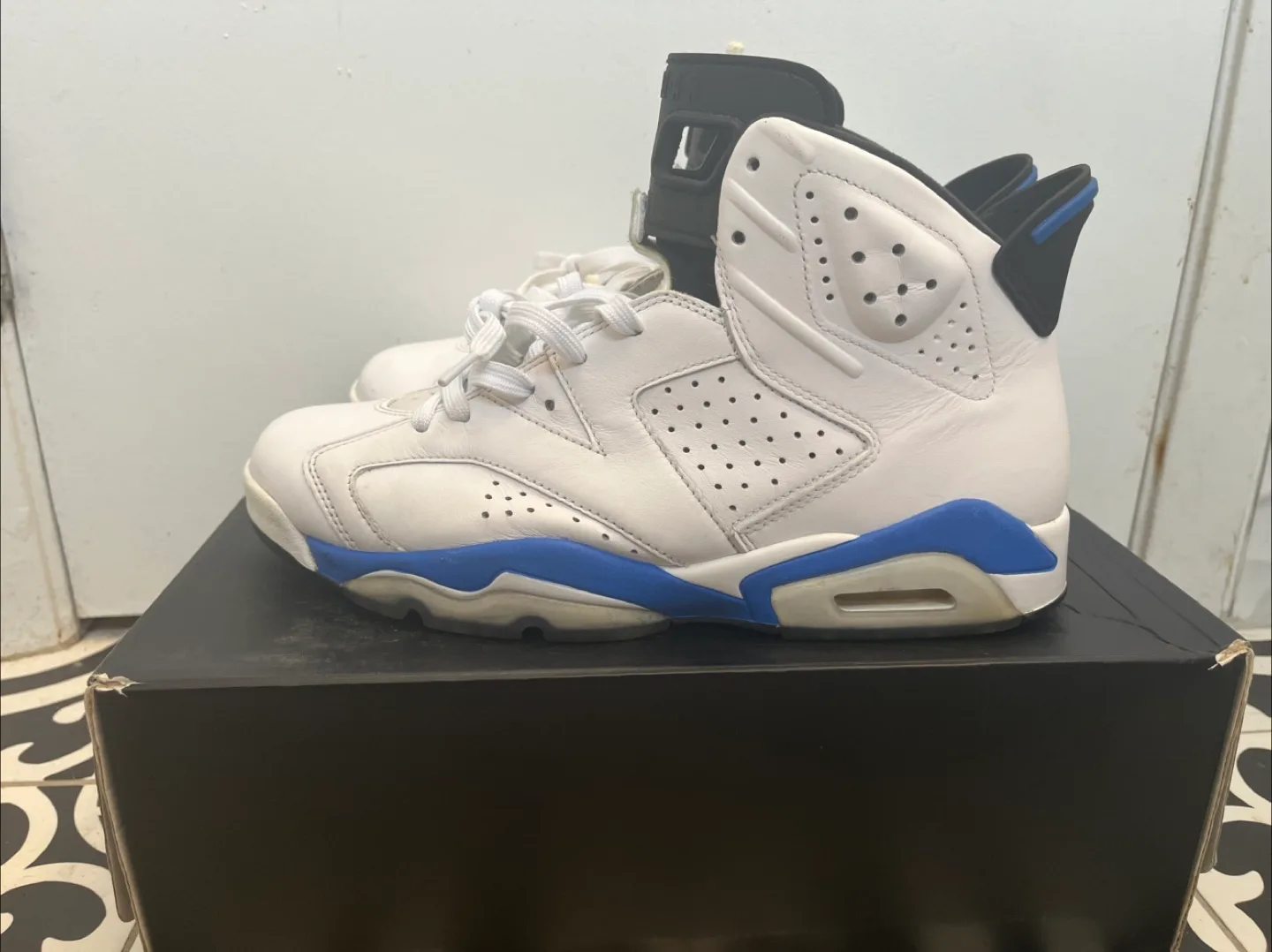 Air Jordan 6 Retro Blue (2014) Size 10 thumbnail