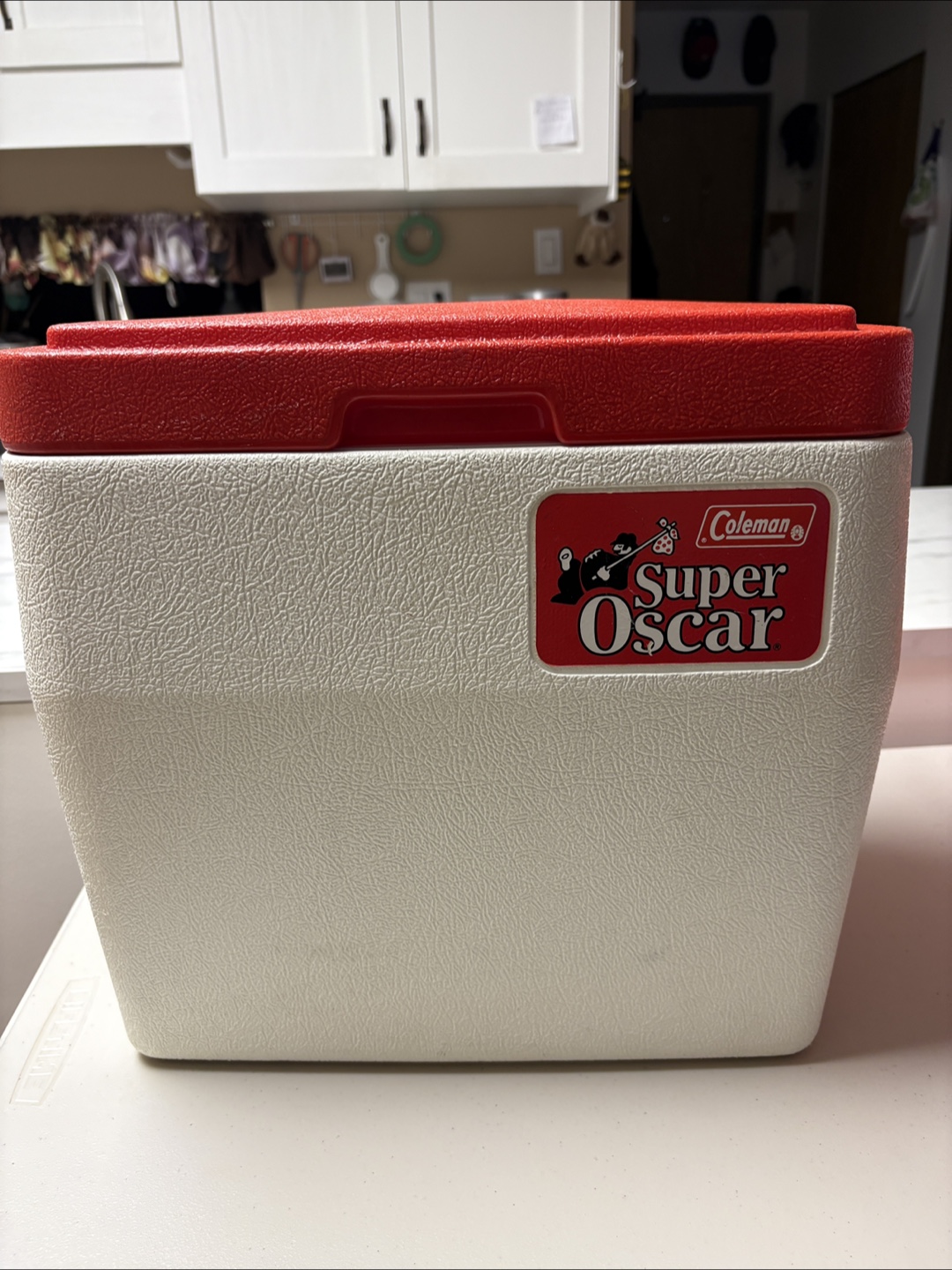 Coleman Super Oscar Cooler - Red & White