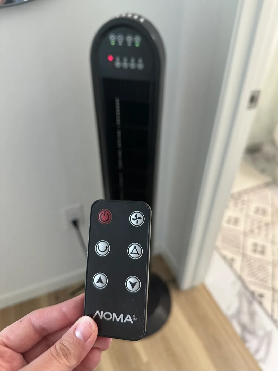 Oscillating Fan Tower image indicator(2)