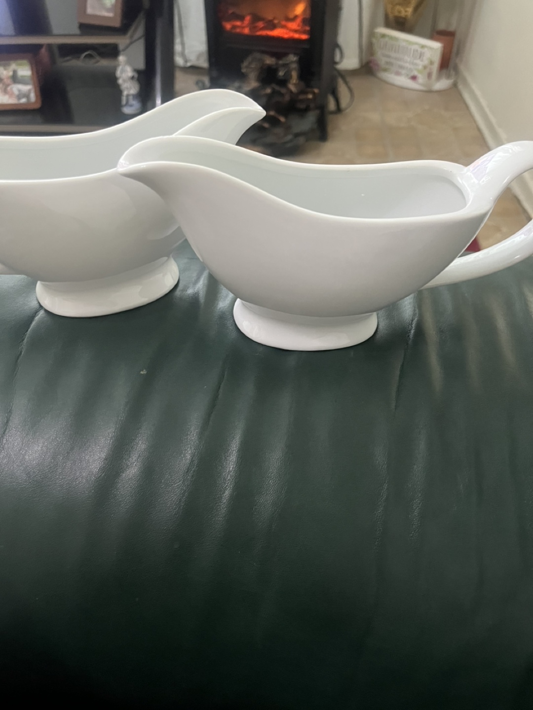 White Ceramic Gravy Boats - Set of 2 - photo 2
