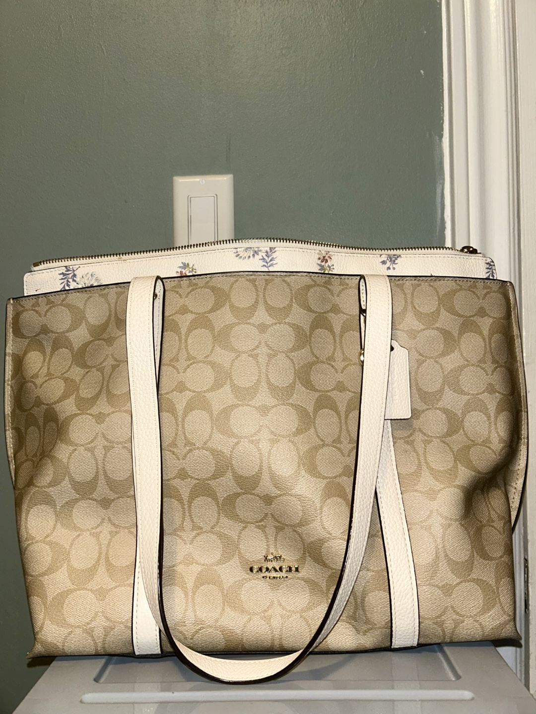 Coach Tote Bag - Beige & White