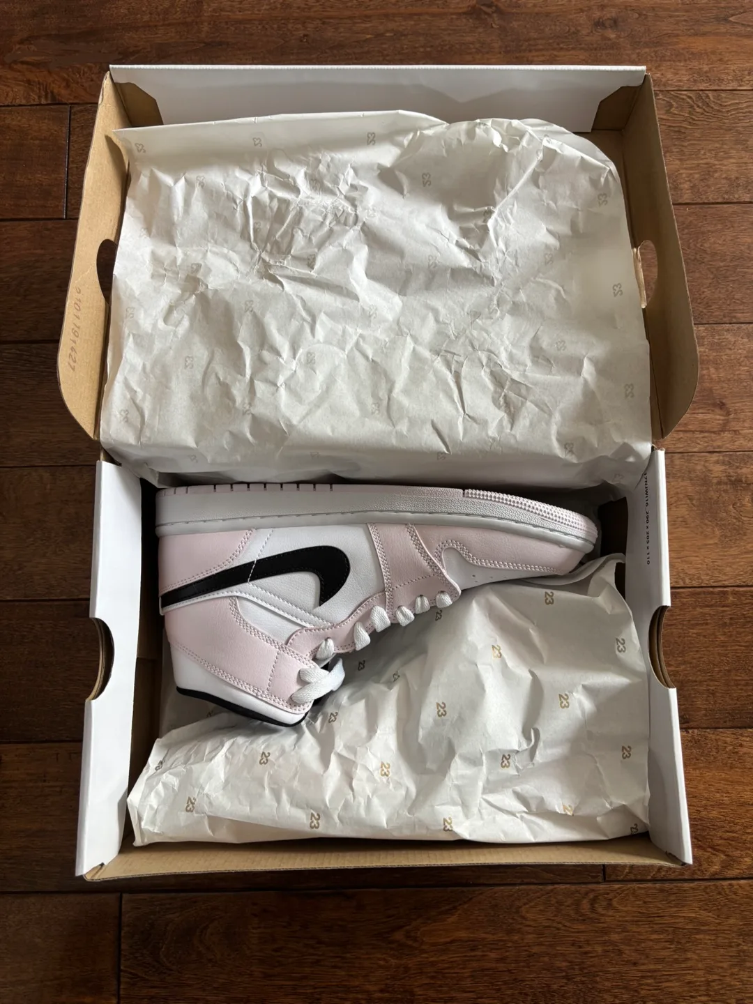 Jordans original in shoe box image indicator(5)