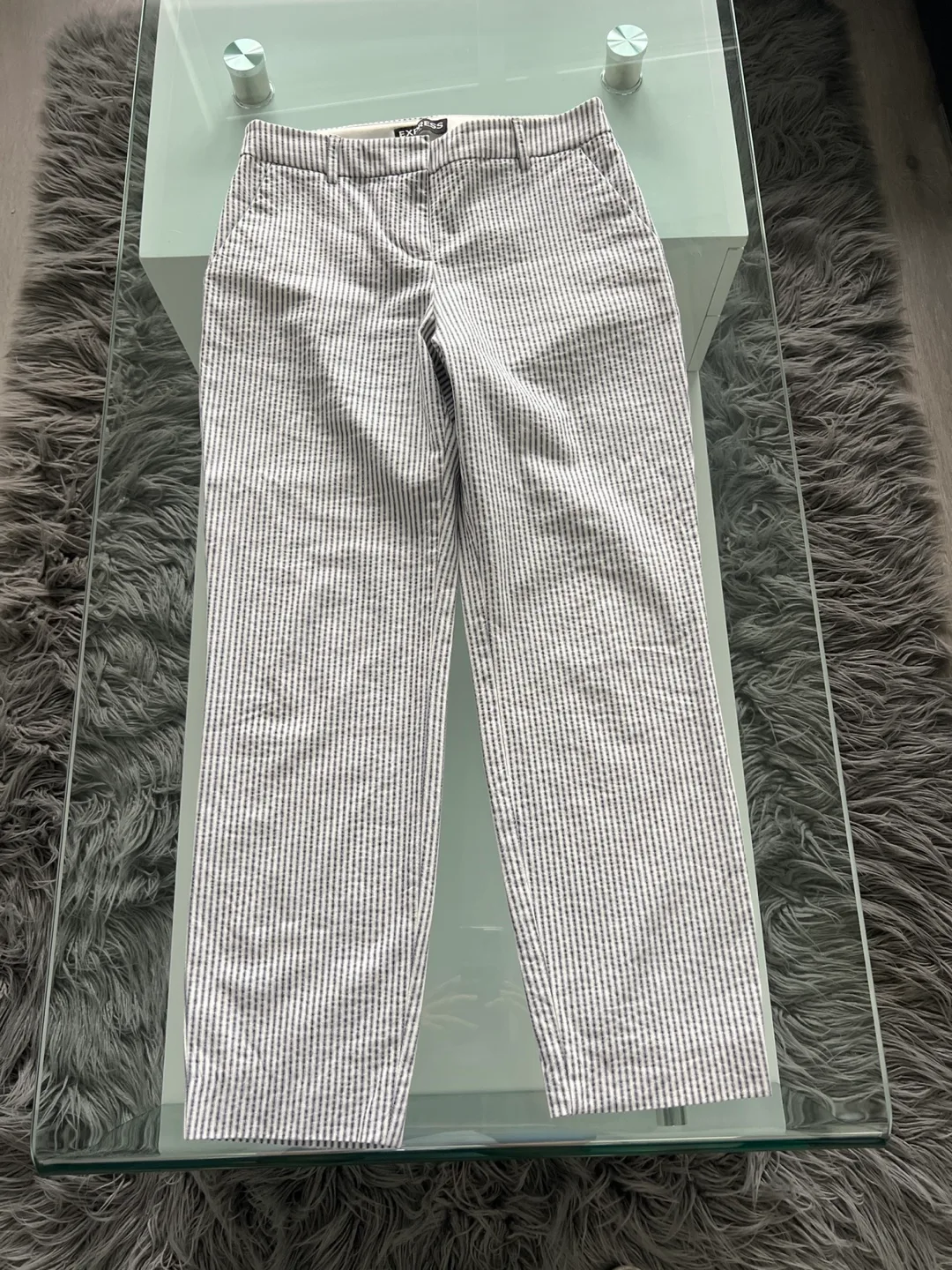 Express Seersucker Pants - Size 2 thumbnail