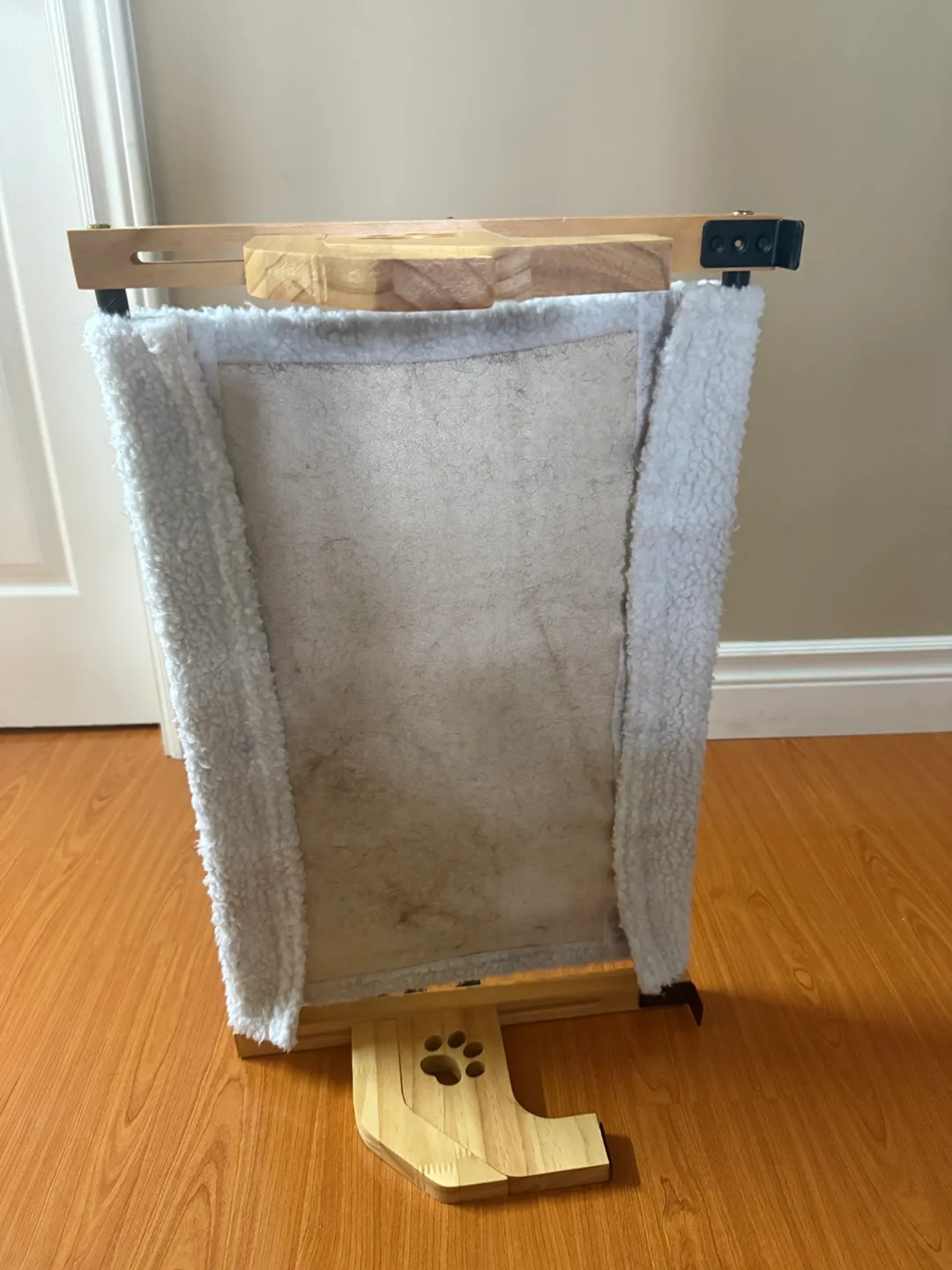 Adjustable Cat Bed with Wooden Frame 🧡 image indicator(2)