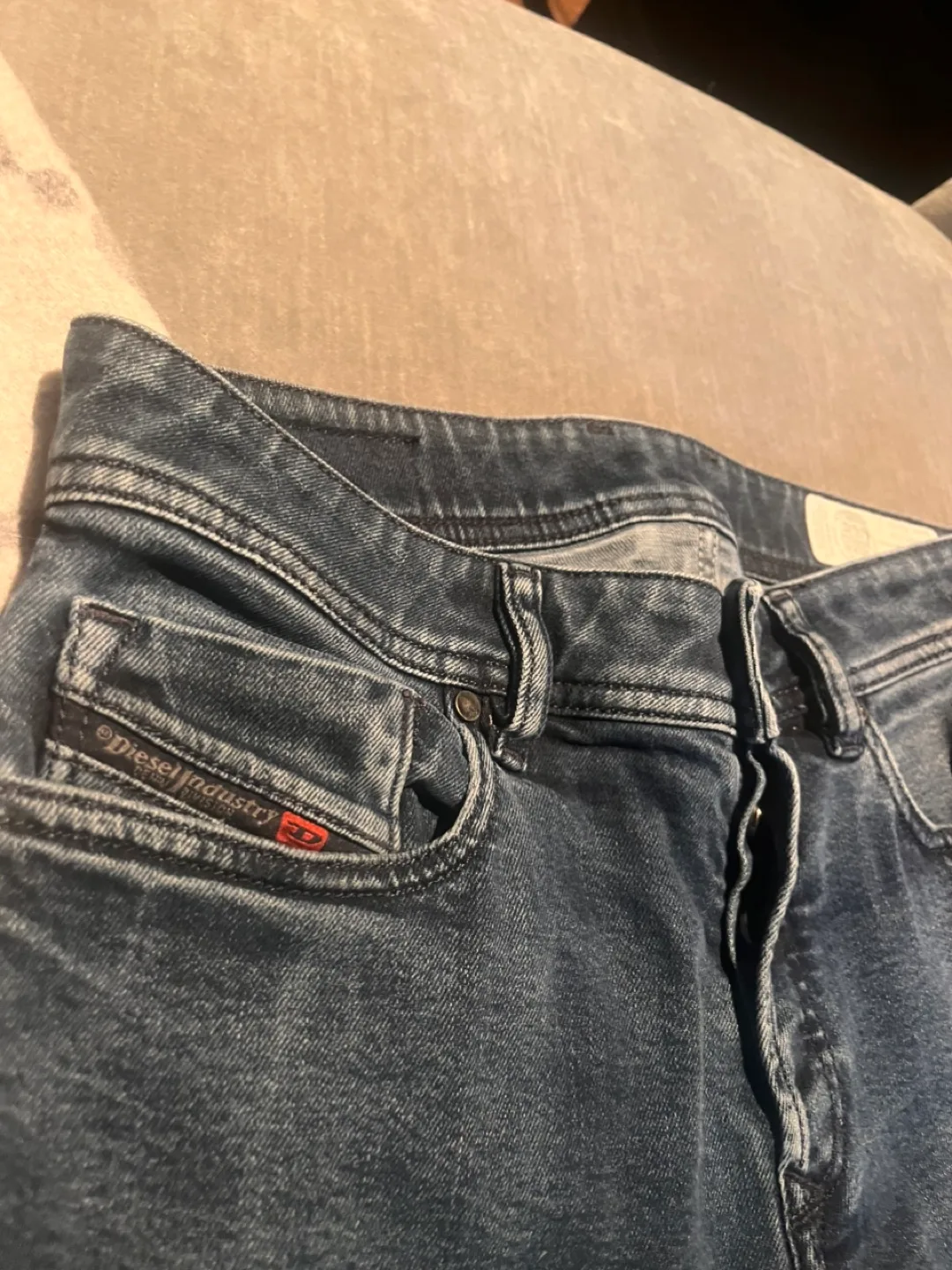 Diesel Sleenker Slim-Skinny Jeans - Size W29 L32 thumbnail