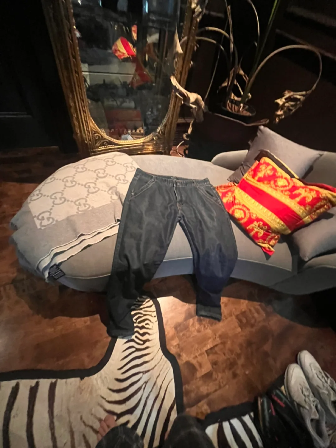 Gucci Jeans thumbnail