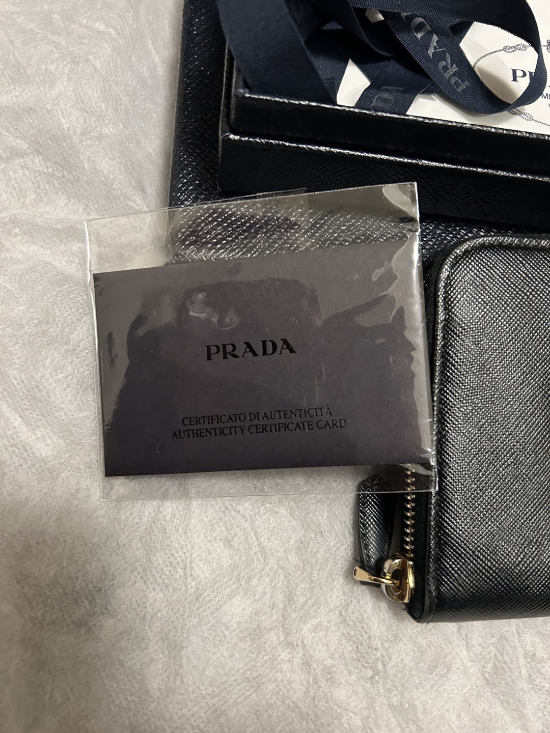 Prada Black Leather Wallet - with box and authenticity card - photo 2