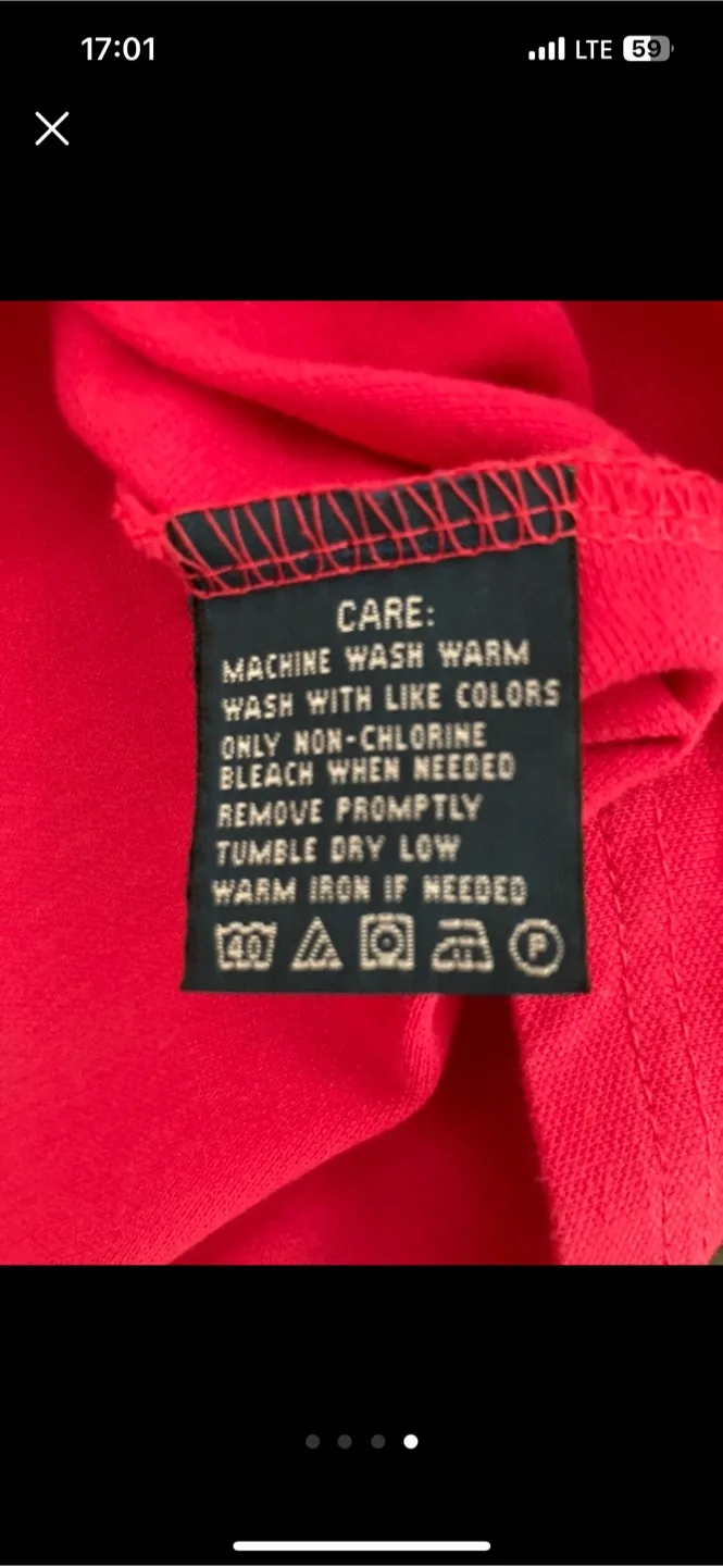 Ralph Lauren Pink polo image indicator(4)