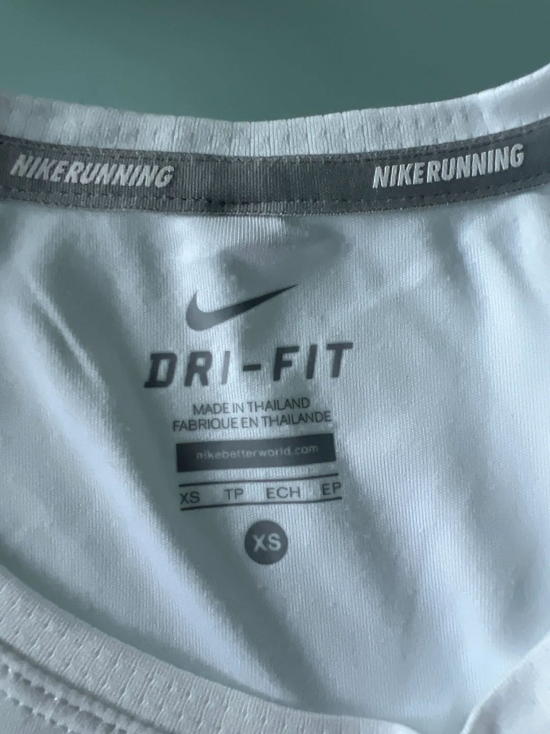 Nike Dri-FIT Running Top - XS image indicator(3)