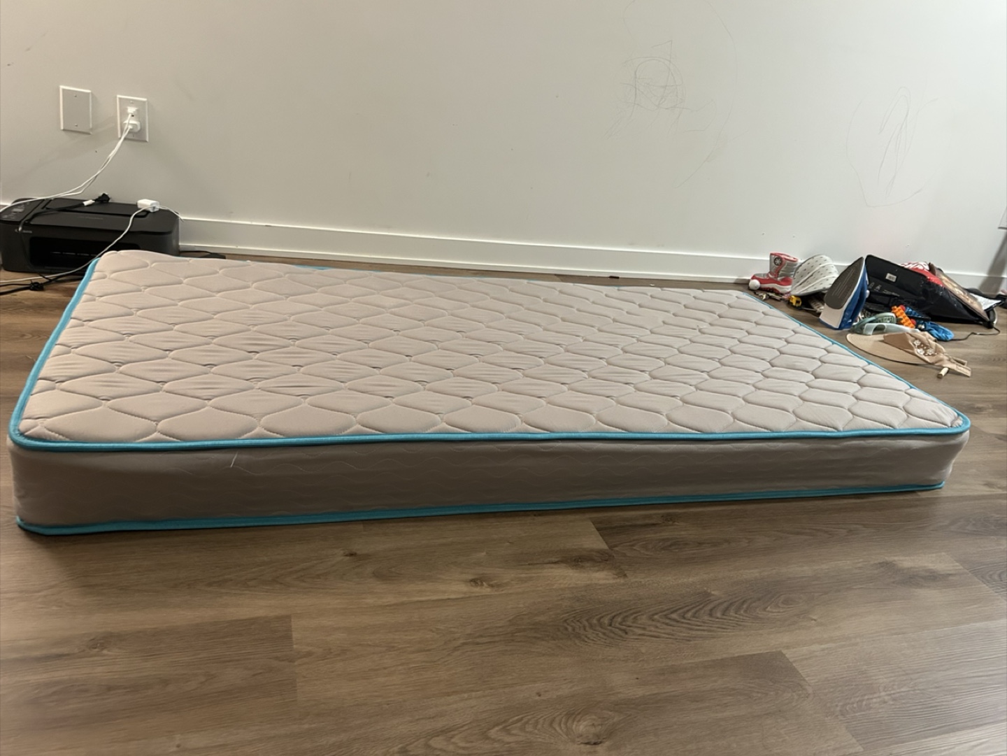 Linenspa Twin Mattress : Bonnell Spring with Foam Layer - photo 4