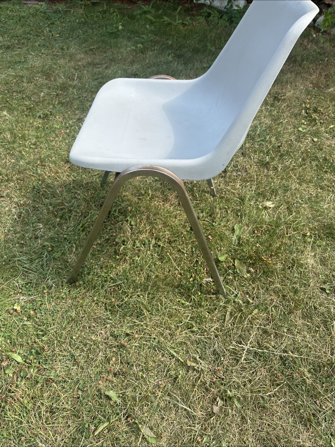 Vintage grey Stacking Chair - photo 2