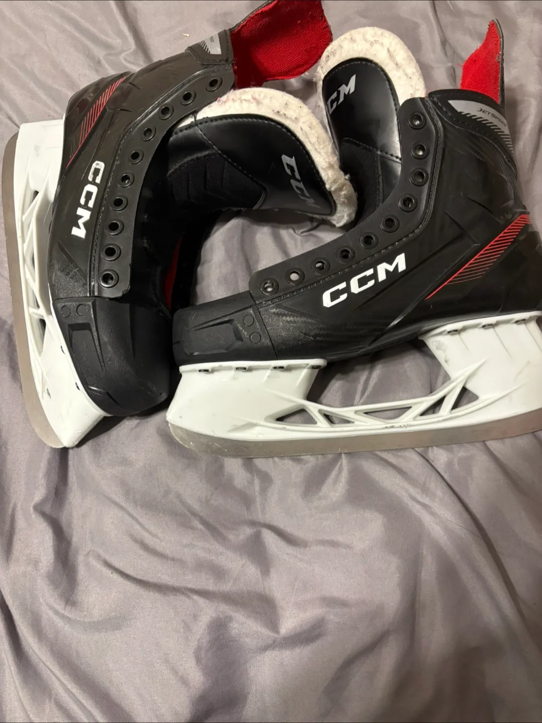 CCM JetSpeed FT445 Ice Skates