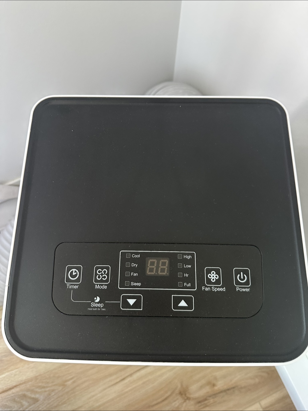 Insignia Portable Air Conditioner - photo 2