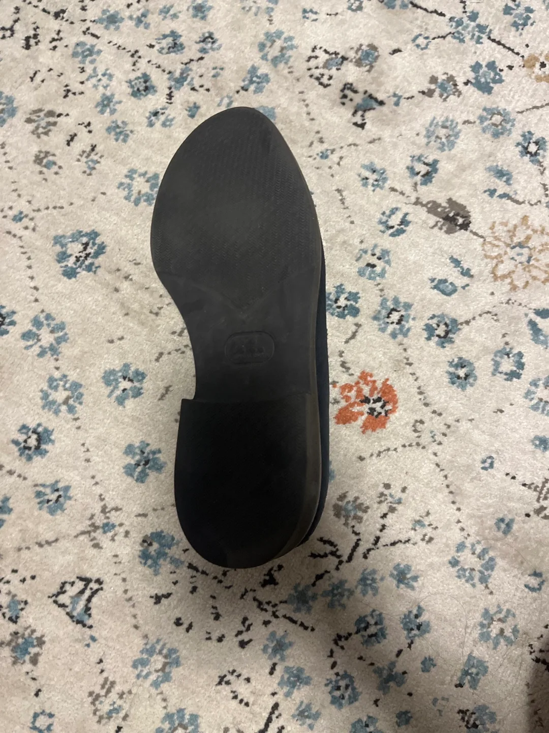 Massimo Dutti Suede Loafers, Size 9 image indicator(4)