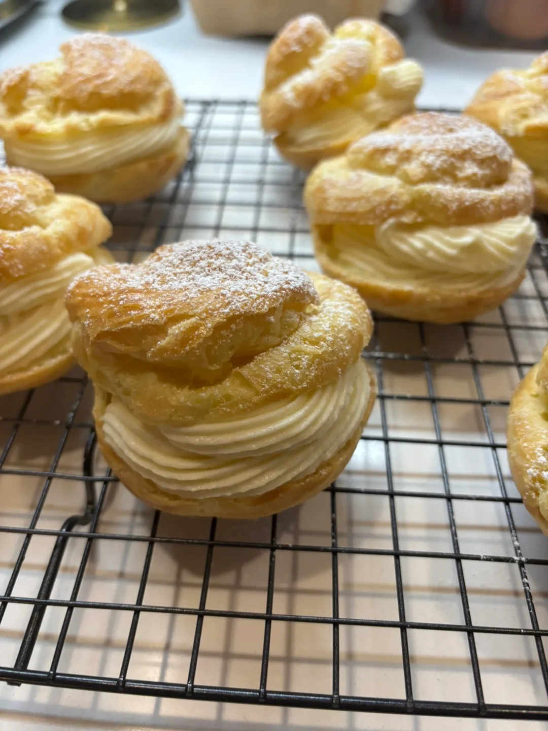 Cream Puffs thumbnail