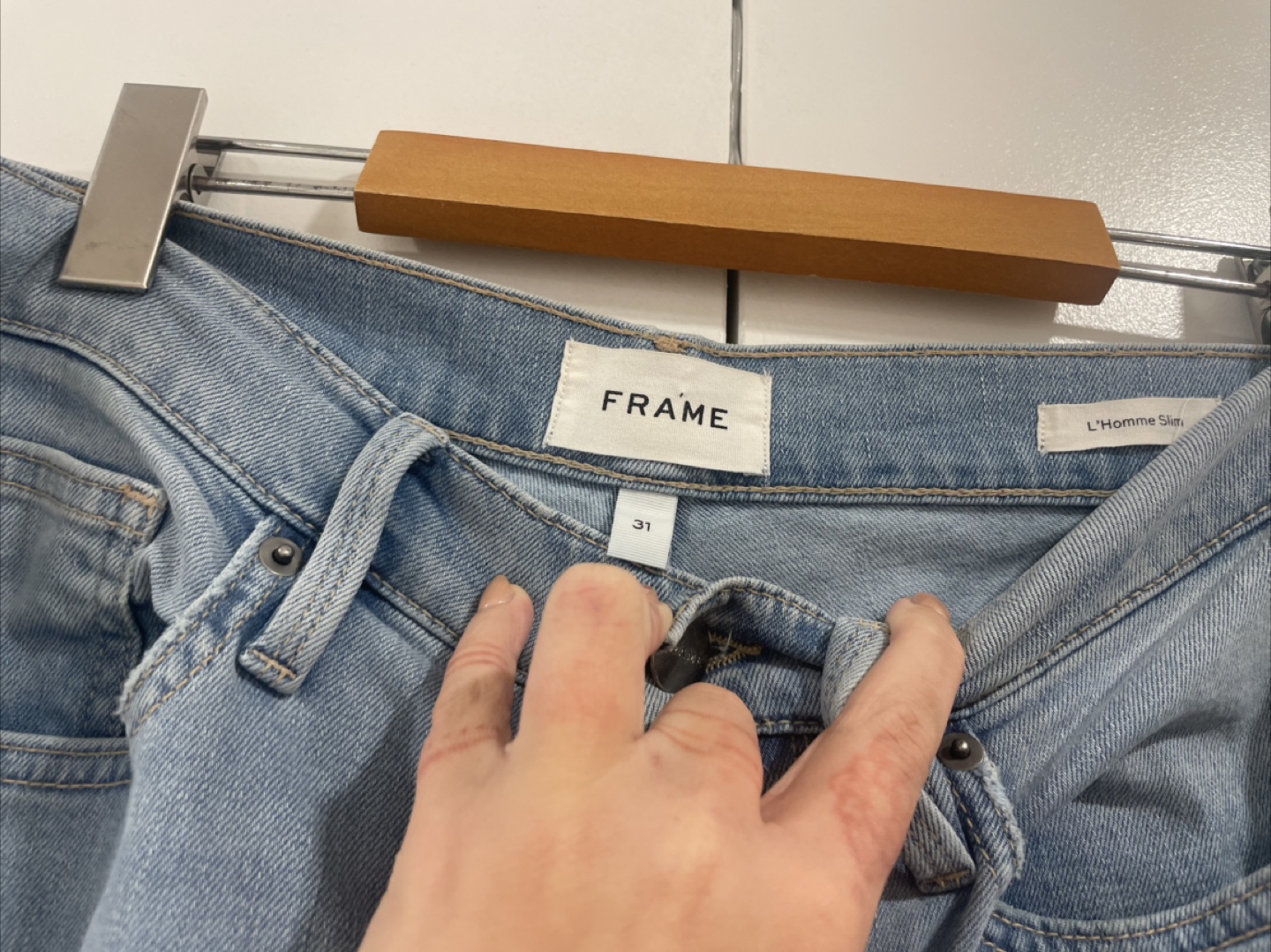 FRAME L'Homme Slim Jeans