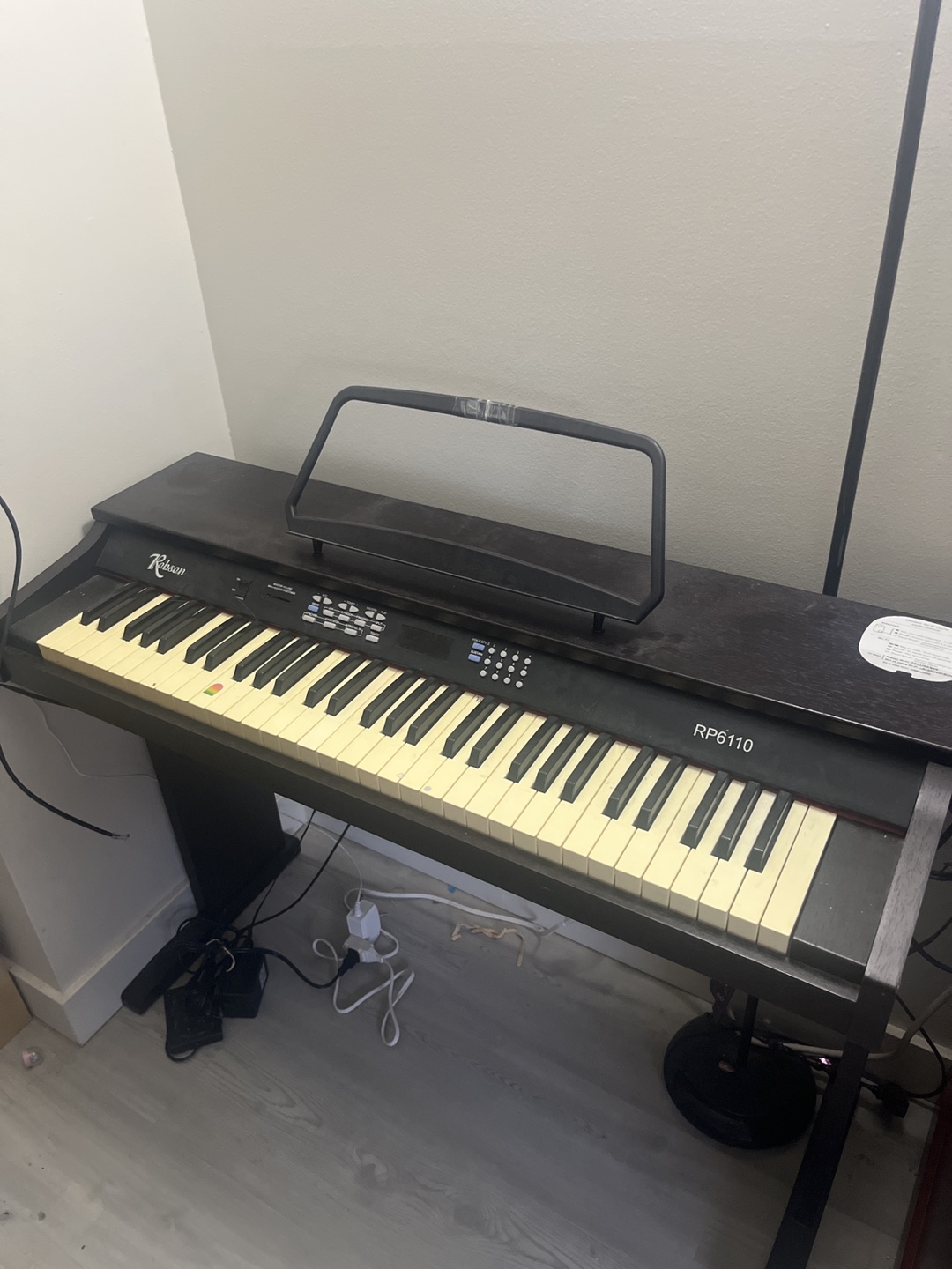 Robson RP6110 Digital Piano - photo 2