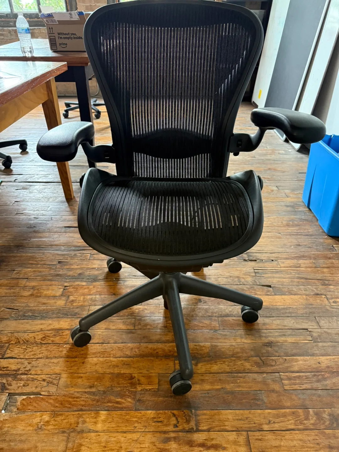 Herman Miller Aeron Chair - Classic thumbnail