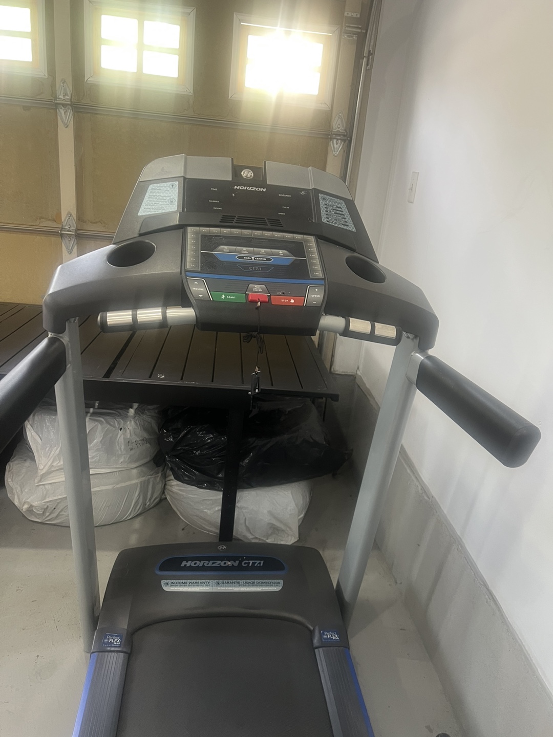 Horizon CT7.1 Treadmill - photo 2