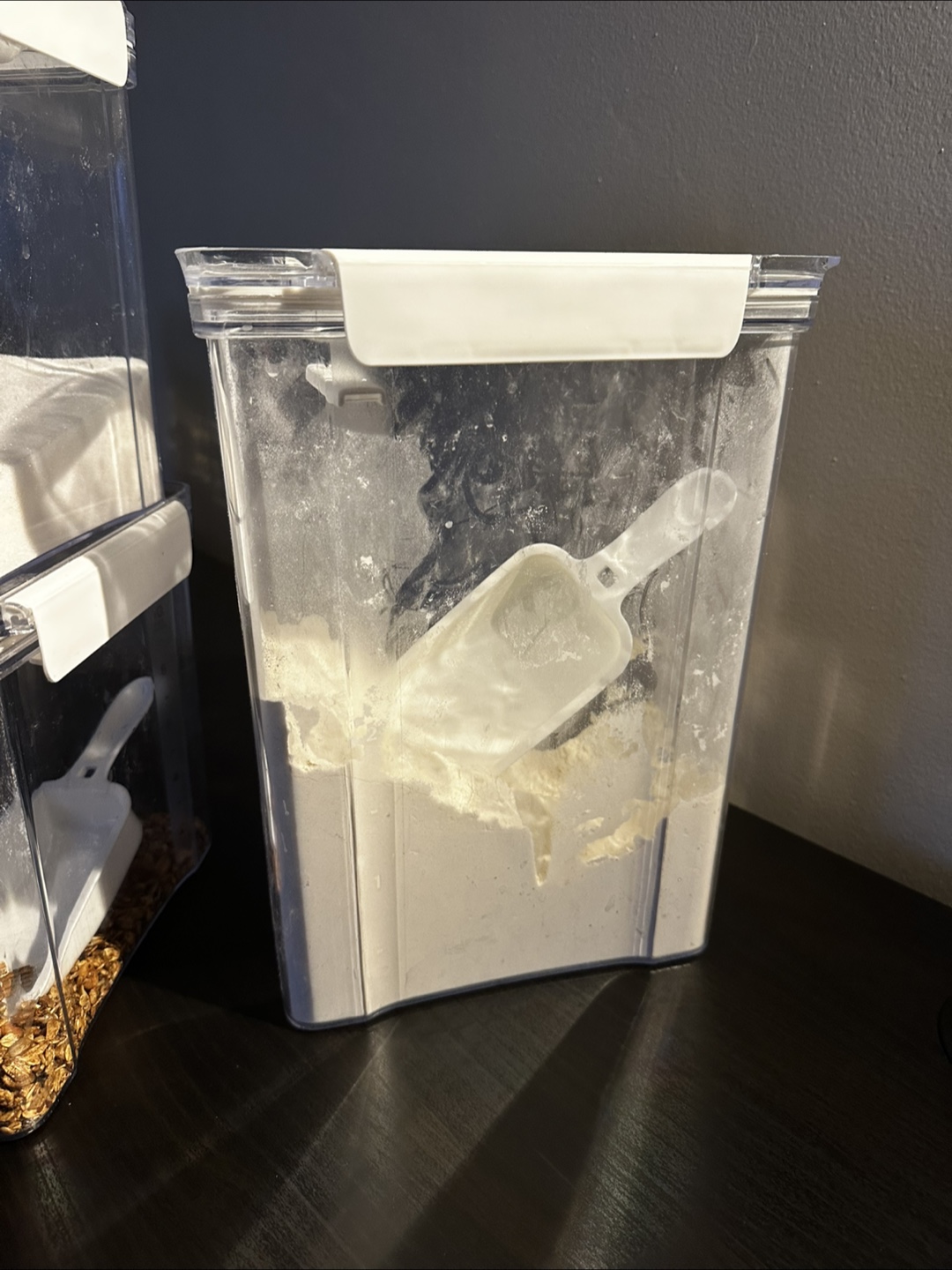 3x Airtight Food Storage Containers with Scoop - photo 3