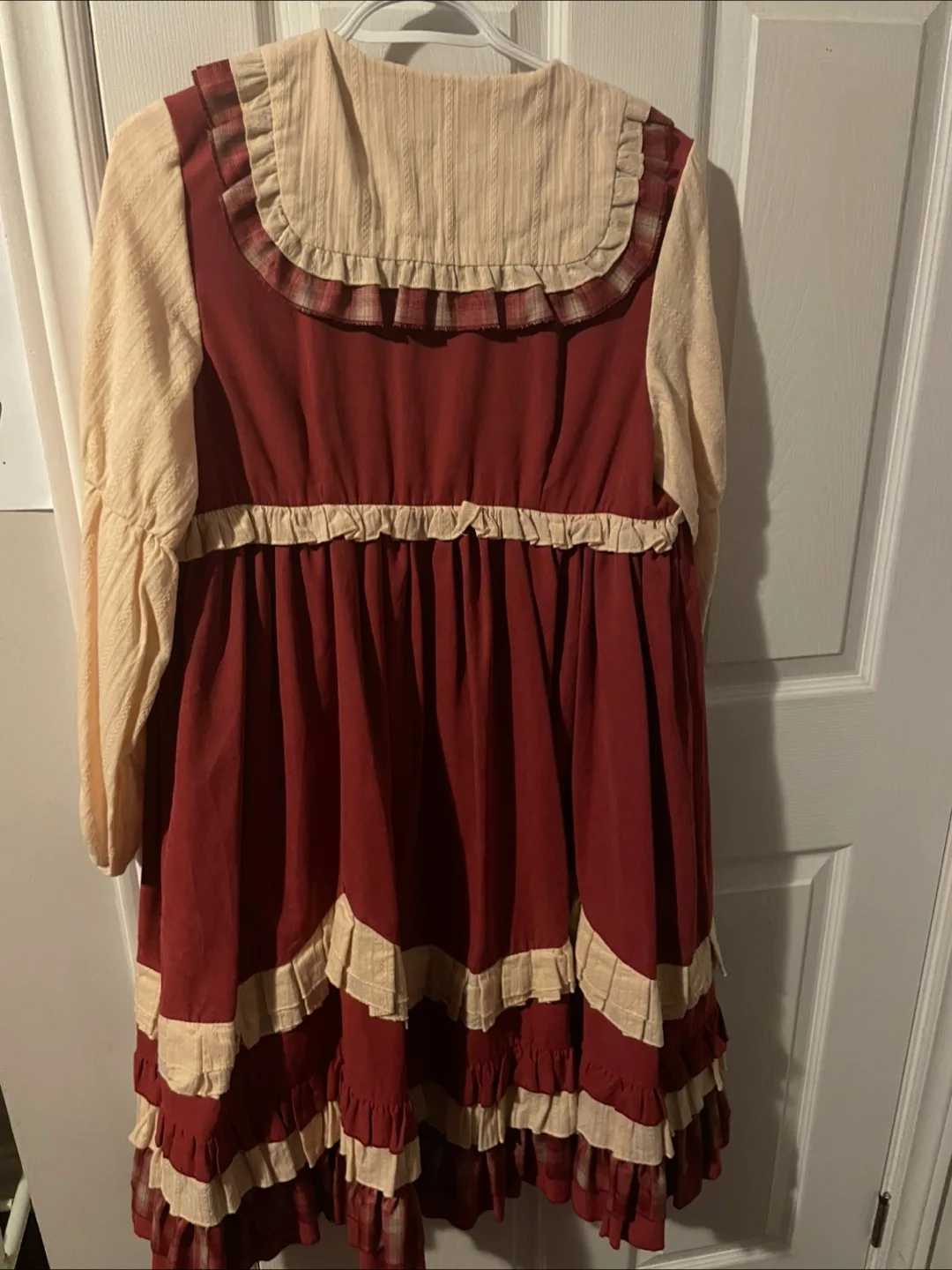 Lolita Dress with Cape and Headband image indicator(4)